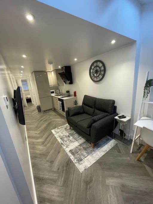 Stylish & Cosy 1 Bed Apartment سويندون المظهر الخارجي الصورة